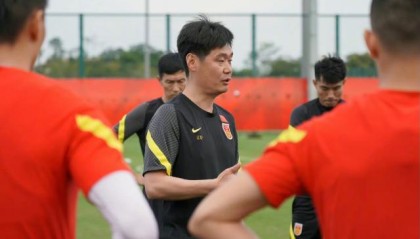 开云官网-国足30人到齐继续高强度训练 明天首场热身战亚泰